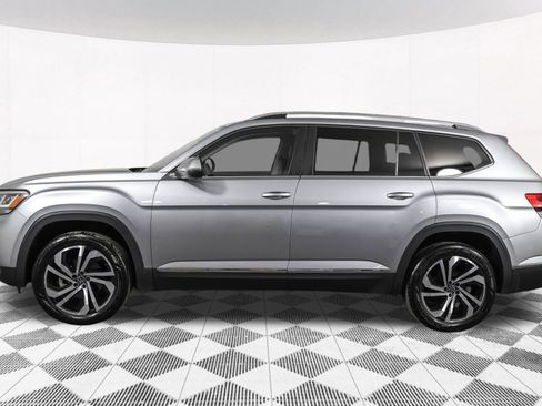 Used 2023 Volkswagen Atlas SEL AWD/4WD image 19