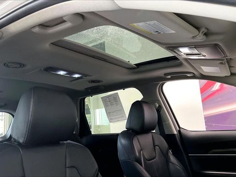 Used 2022 Kia Telluride EX w/ EX Premium Package image 28