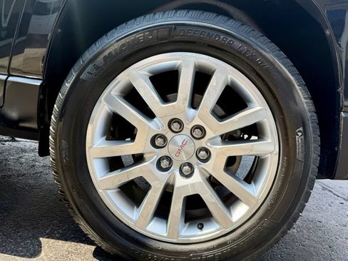 Used 2016 GMC Acadia SLT w/ Premium Edition FWD image 27
