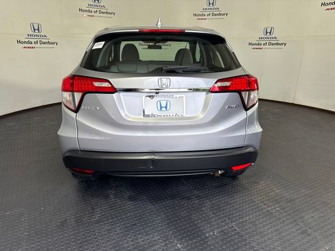 Used 2019 Honda HR-V LX image 9
