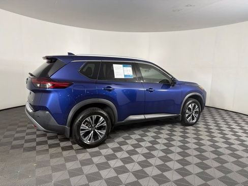 Used 2021 Nissan Rogue SV w/ Premium Package FWD image 8
