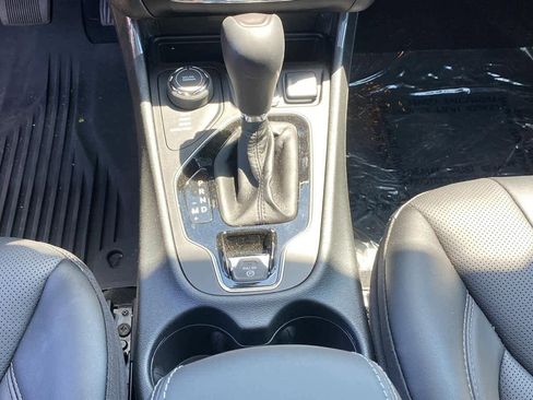 New 2023 Jeep Cherokee Altitude Lux w/ Lux Elite Package image 22