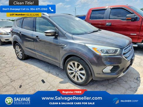 Used 2017 Ford Escape Titanium FWD image 5