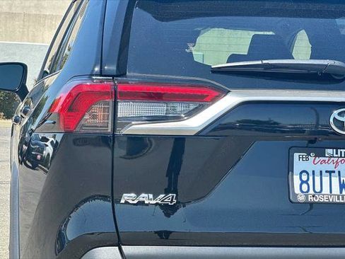 Certified 2021 Toyota RAV4 Limited image 34