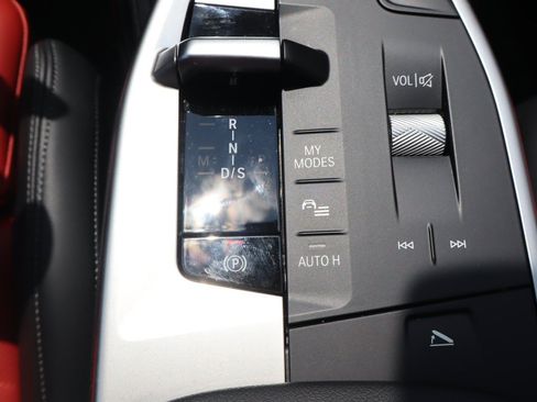 Used 2025 BMW X1 M35i AWD/4WD image 16