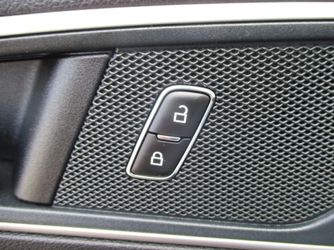 Used 2024 Ford Edge SEL w/ Convenience Package AWD/4WD image 32