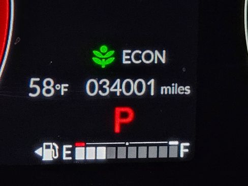 Used 2024 Honda Pilot Touring image 30