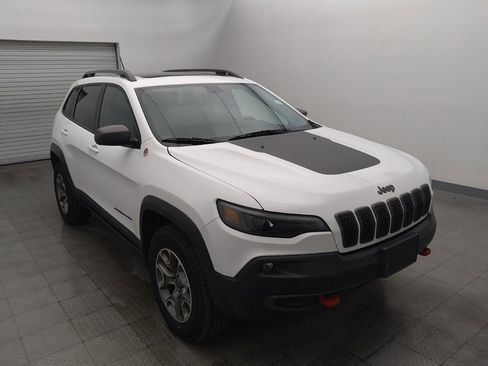 Used 2020 Jeep Cherokee Trailhawk w/ Comfort/Convenience Group AWD/4WD image 13