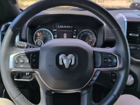 Used 2024 RAM 1500 Laramie AWD/4WD image 20