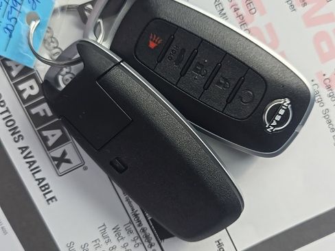 Used 2026 Nissan Sentra SR w/ SR Premium Package image 40