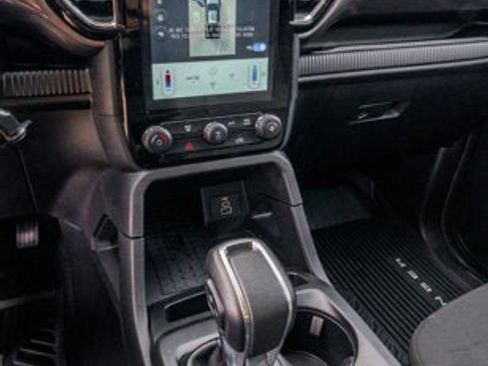 New 2025 Ford Ranger XLT w/ FX4 Off-Road Package image 38