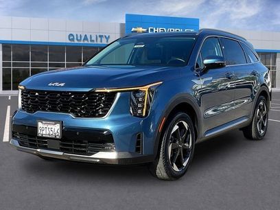 Used 2025 Kia Sorento EX w/ EX Panoramic Sunroof Package