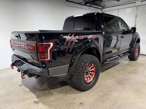 Used 2019 Ford F150 Raptor w/ Equipment Group 802A Luxury AWD/4WD image 6