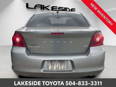 Used 2013 Dodge Avenger SXT image 5