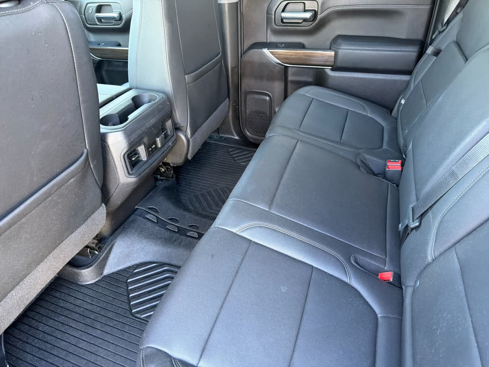 Used 2022 Chevrolet Silverado 1500 LT Trail Boss w/ LT Trail Boss Premium Package AWD/4WD image 4