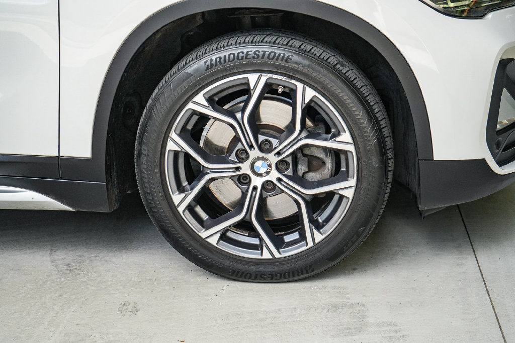 Used 2020 BMW X1 xDrive28i w/ Convenience Package AWD/4WD image 10