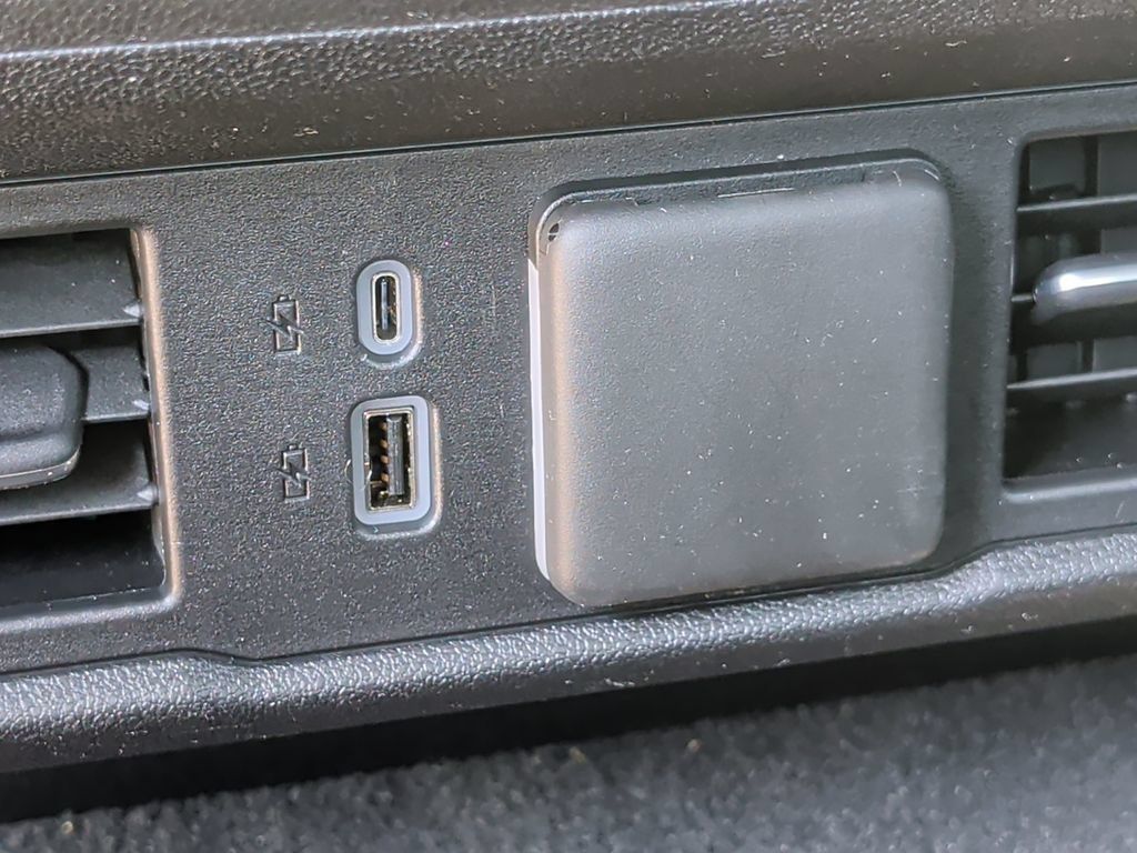 Used 2024 GMC Sierra 1500 Elevation AWD/4WD image 32