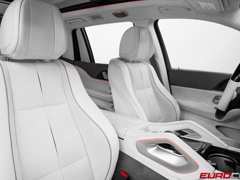 Used 2022 Mercedes-Benz Maybach GLS 600 Maybach GLS 600 *5-SEAT CONFIG image 33