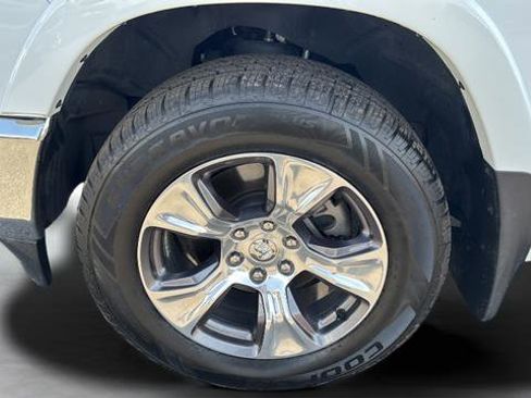 Used 2020 RAM 1500 Laramie AWD/4WD image 19
