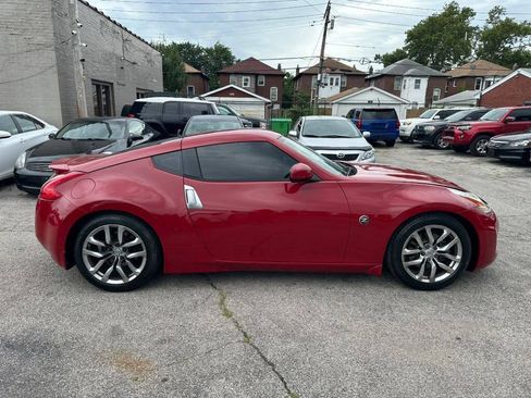 Used 2013 Nissan 370Z Coupe RWD image 4
