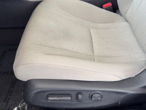Used 2023 Honda Accord EX image 16