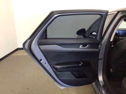 Used 2021 Kia K5 LXS image 15