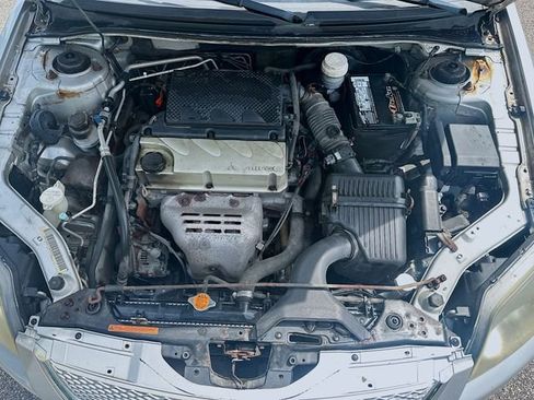 Used 2011 Mitsubishi Galant FWD image 28