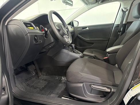 Used 2014 Volkswagen Jetta S FWD image 9