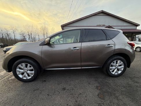 Used 2011 Nissan Murano S image 3