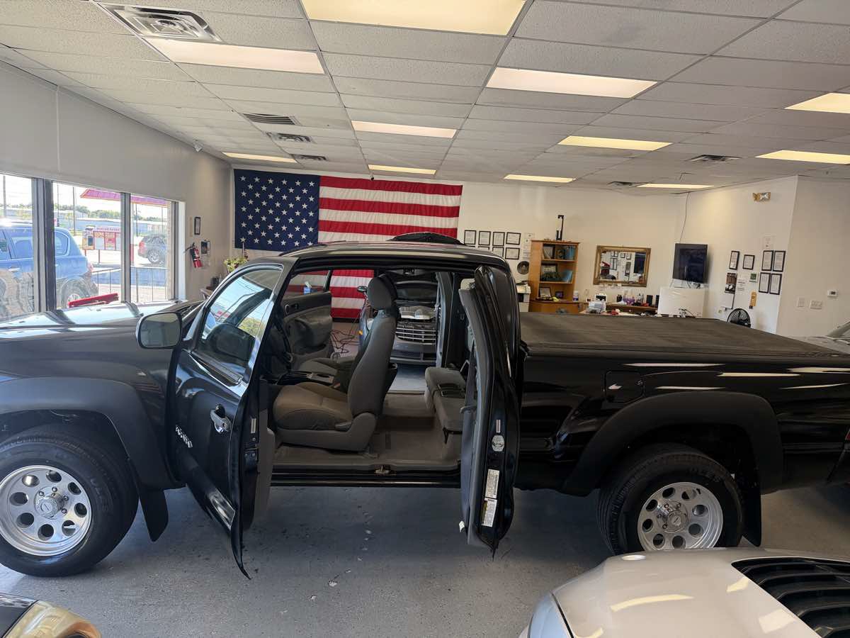 Used 2005 Toyota Tacoma 4x4 Access Cab image 28