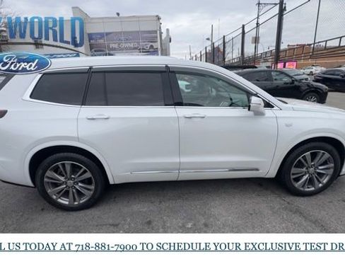 Used 2021 Cadillac XT6 Premium Luxury image 6