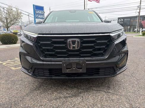 Used 2023 Honda CR-V LX image 2