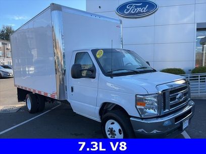 Used 2024 Ford E-450 and Econoline 450 Super Duty w/ Power Windows & Locks Group