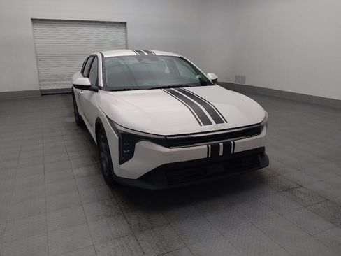 Used 2025 Kia K4 FWD image 14