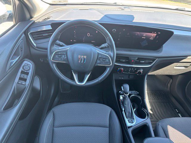 Used 2025 Buick Encore GX Preferred AWD/4WD image 5