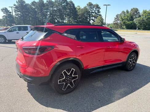 Used 2023 Chevrolet Blazer RS AWD/4WD image 8