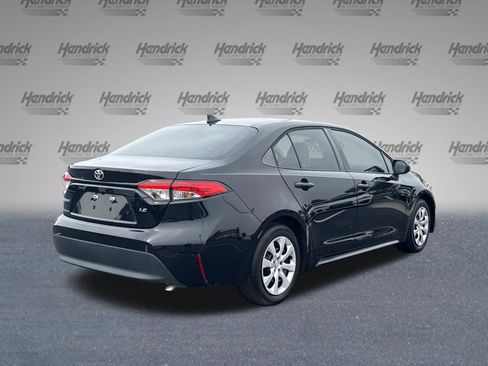 Used 2023 Toyota Corolla LE FWD image 9
