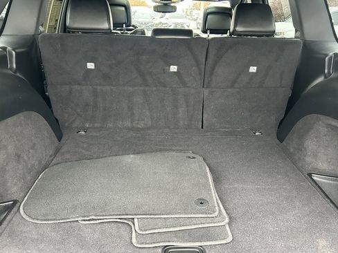 Used 2019 Jeep Grand Cherokee Limited X image 17