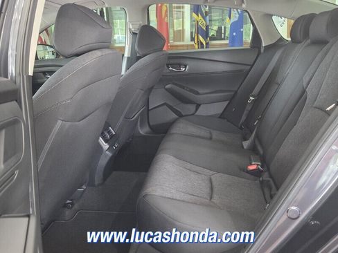 Used 2025 Honda Accord SE image 8