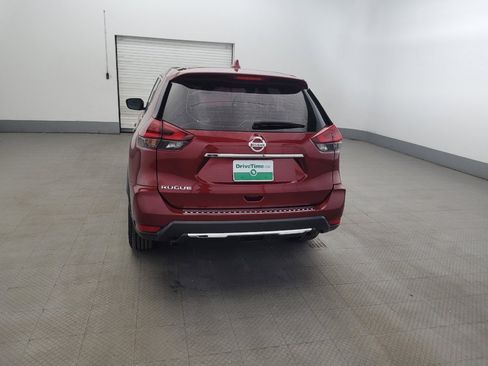 Used 2019 Nissan Rogue S FWD image 6