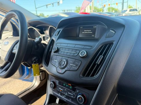 Used 2018 Ford Focus SE image 23