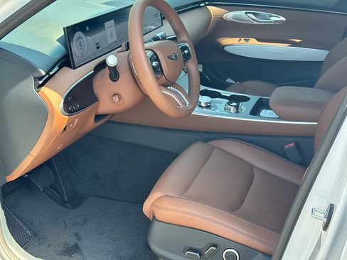 New 2026 Genesis GV70 2.5T Advanced AWD/4WD image 9