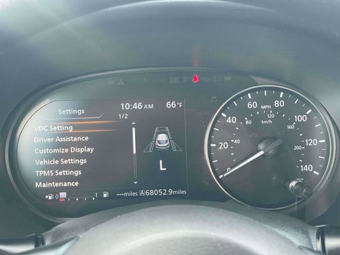 Used 2022 Nissan Kicks SV image 9