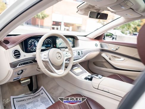 Used 2018 Mercedes-Benz S 560 4MATIC Sedan w/ AMG Line Exterior image 13