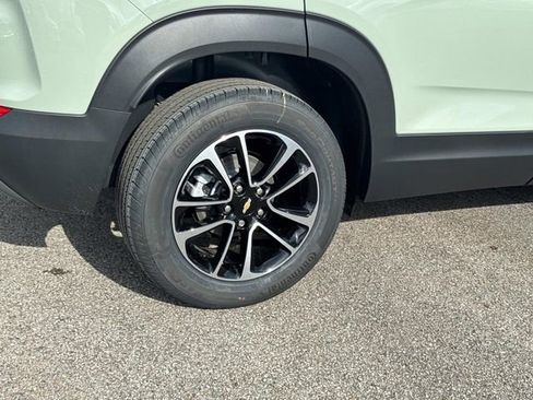New 2026 Chevrolet TrailBlazer LT image 11