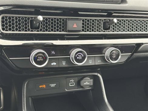 Certified 2023 Honda Civic Sport image 25