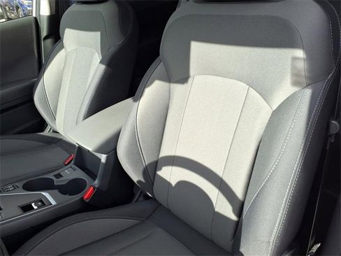 Certified 2025 Subaru Crosstrek 2.0i Premium image 7