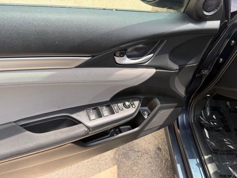 Used 2017 Honda Civic EX-T image 10