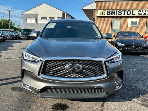 Used 2019 INFINITI QX50 Essential w/ Premium Audio Package AWD/4WD image 2