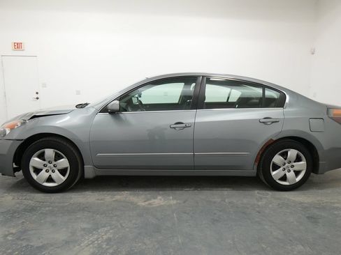 Used 2008 Nissan Altima 2.5 S w/ Convenience Pkg FWD image 4